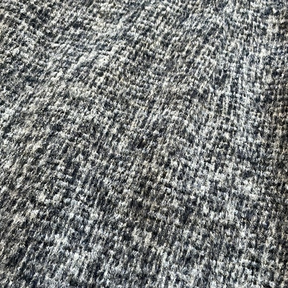 MaxMara Wool Grey Tweed Pattern Fitted Pencil Skirt 6 - Picture 2 of 7